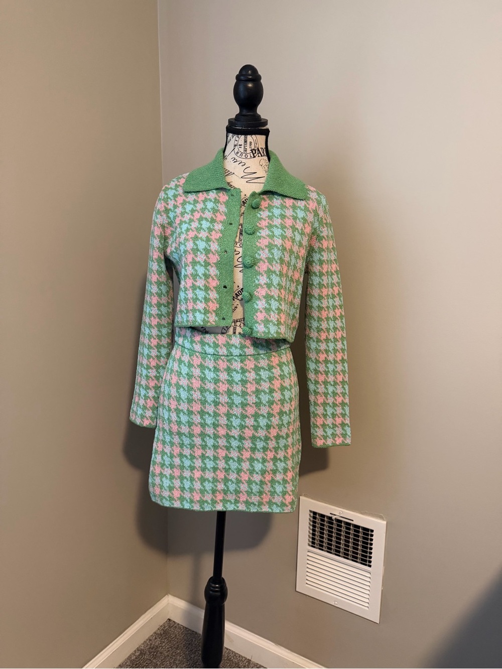 Zara Pastel Green and Pink Houndstooth Cropped Blazer with Matching Mini Skirt